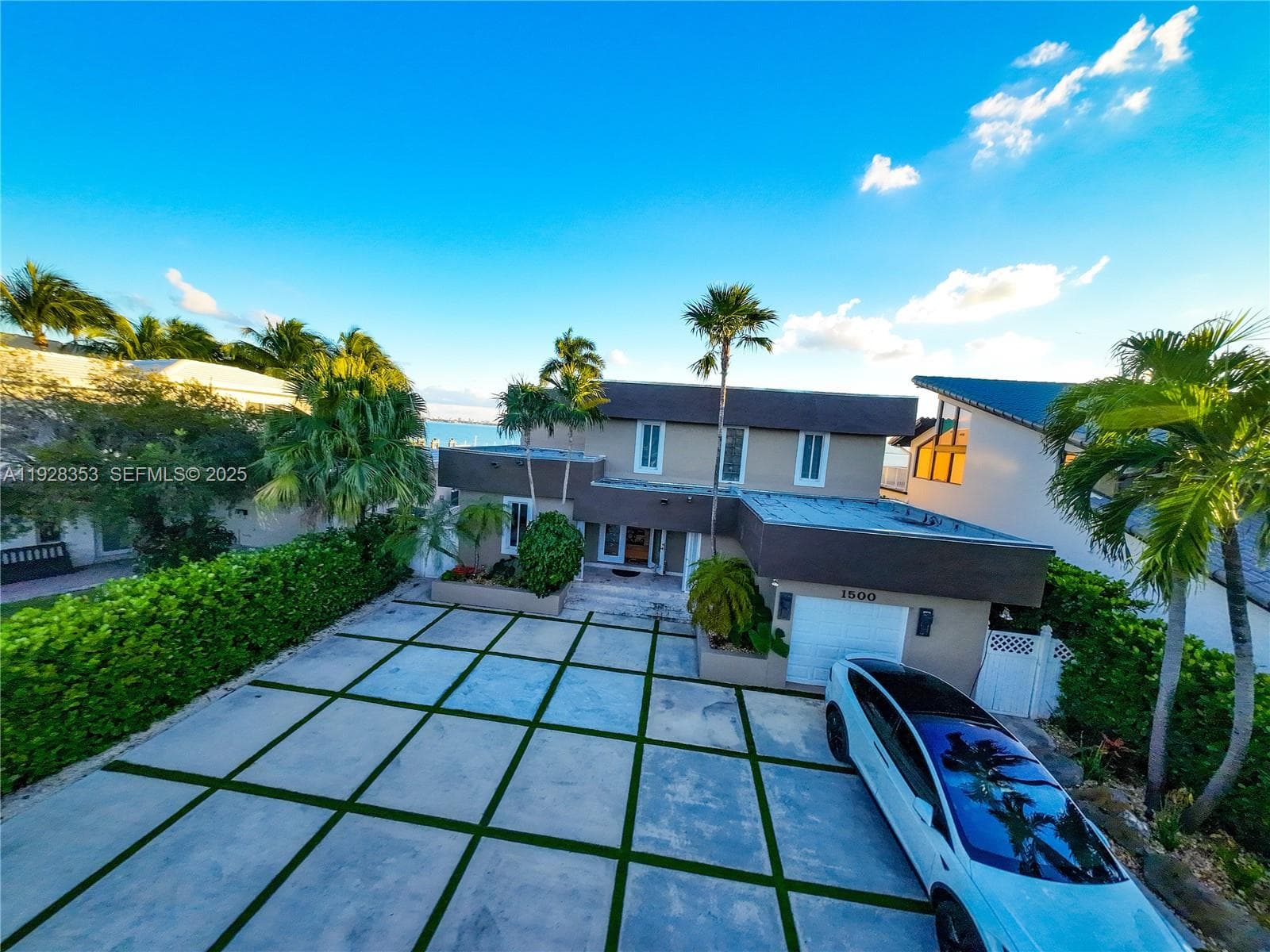 1500 S Treasure Dr, North Bay Village, FL 33141 photo 2