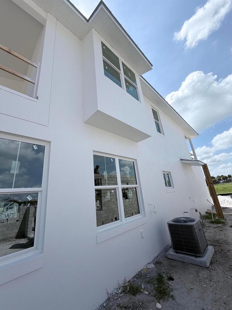 145 Kings Lane, Fort Pierce, FL 34950 photo 2