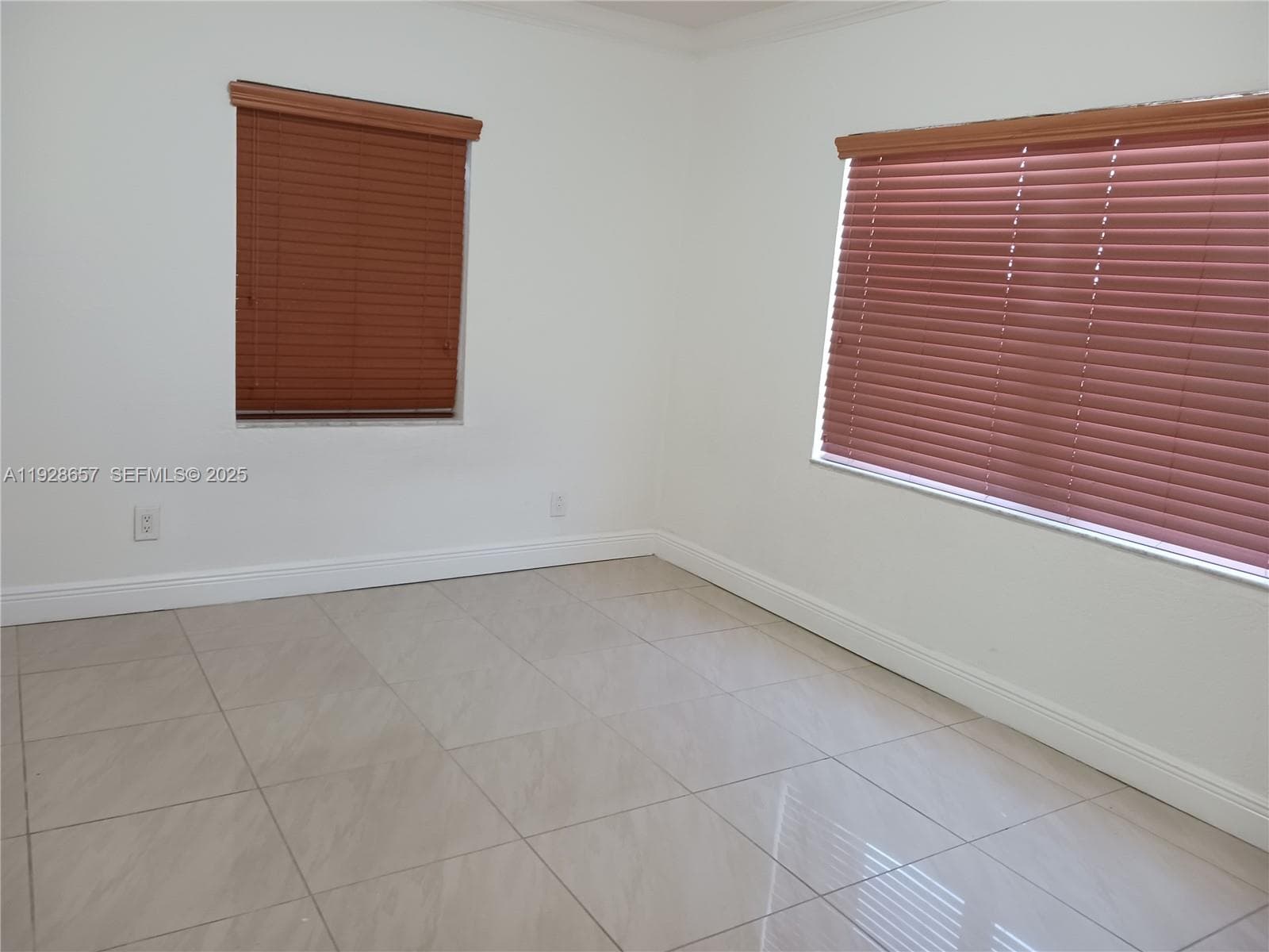 650 SW 44th Ct, Miami, FL 33134 photo 4