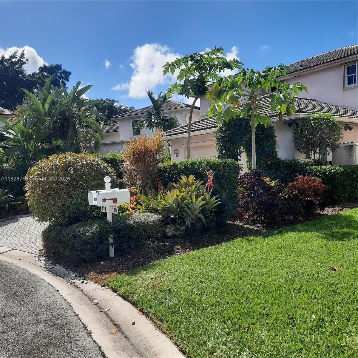 113 NW 73rd Ter, Plantation, FL 33317 photo 4