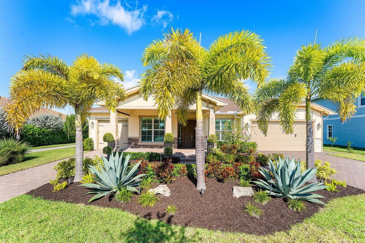 940 Hookline Circle, Loxahatchee, FL 33470 photo 2