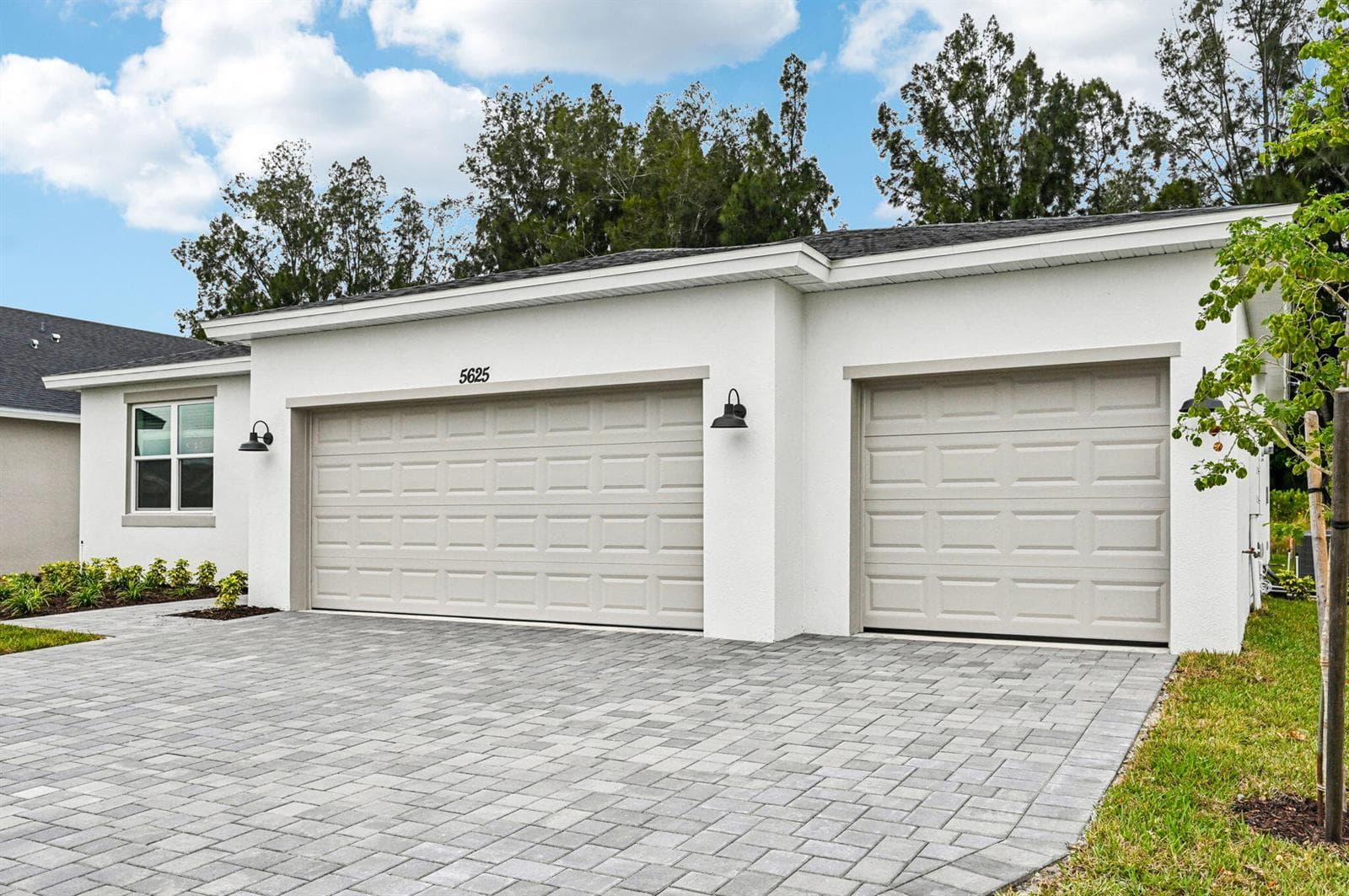 5625 Hampton Park Circle, Vero Beach, FL 32966 photo 2