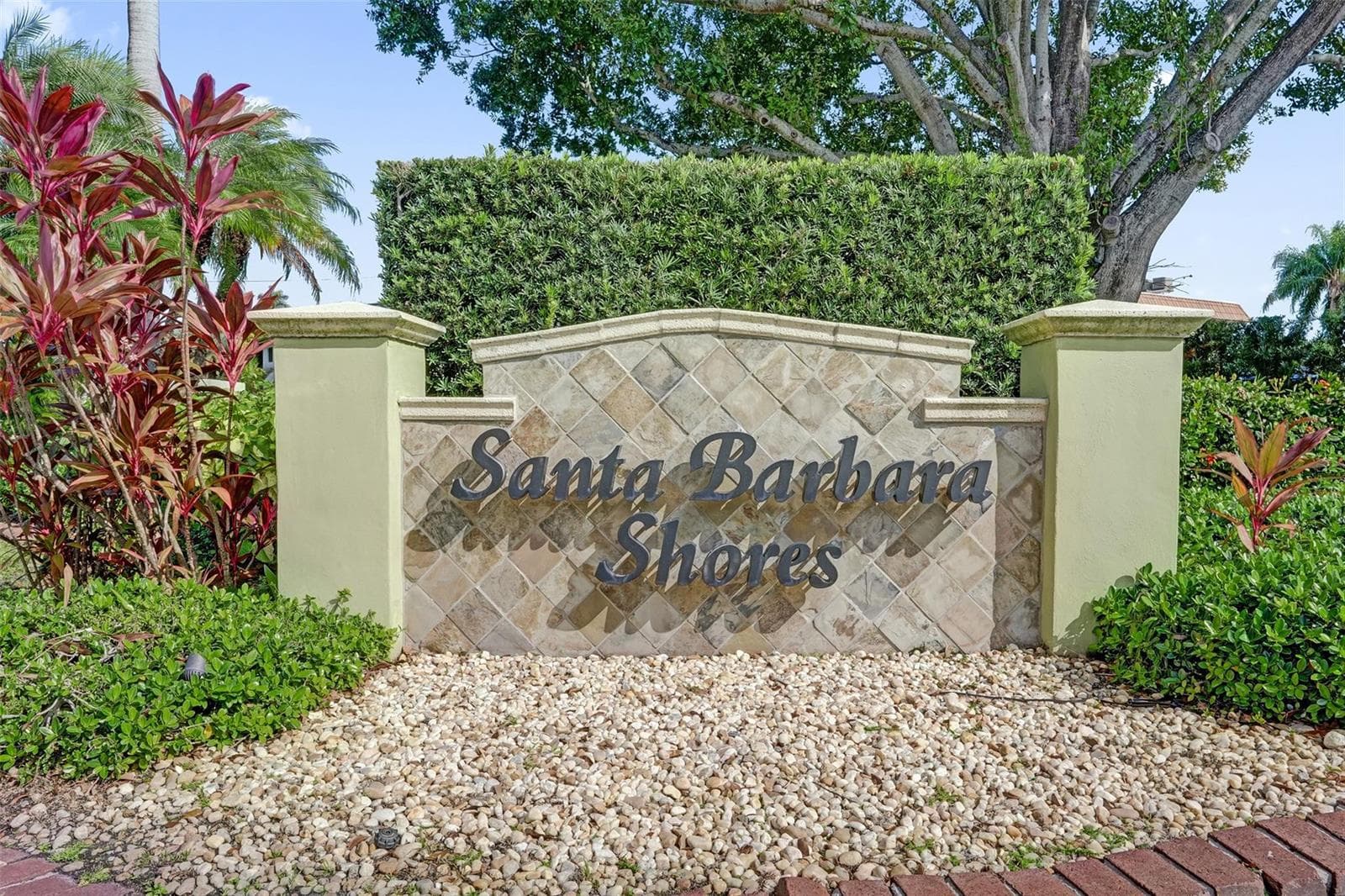 2201 SE 9th Street # 106, Pompano Beach, FL 33062 photo 2
