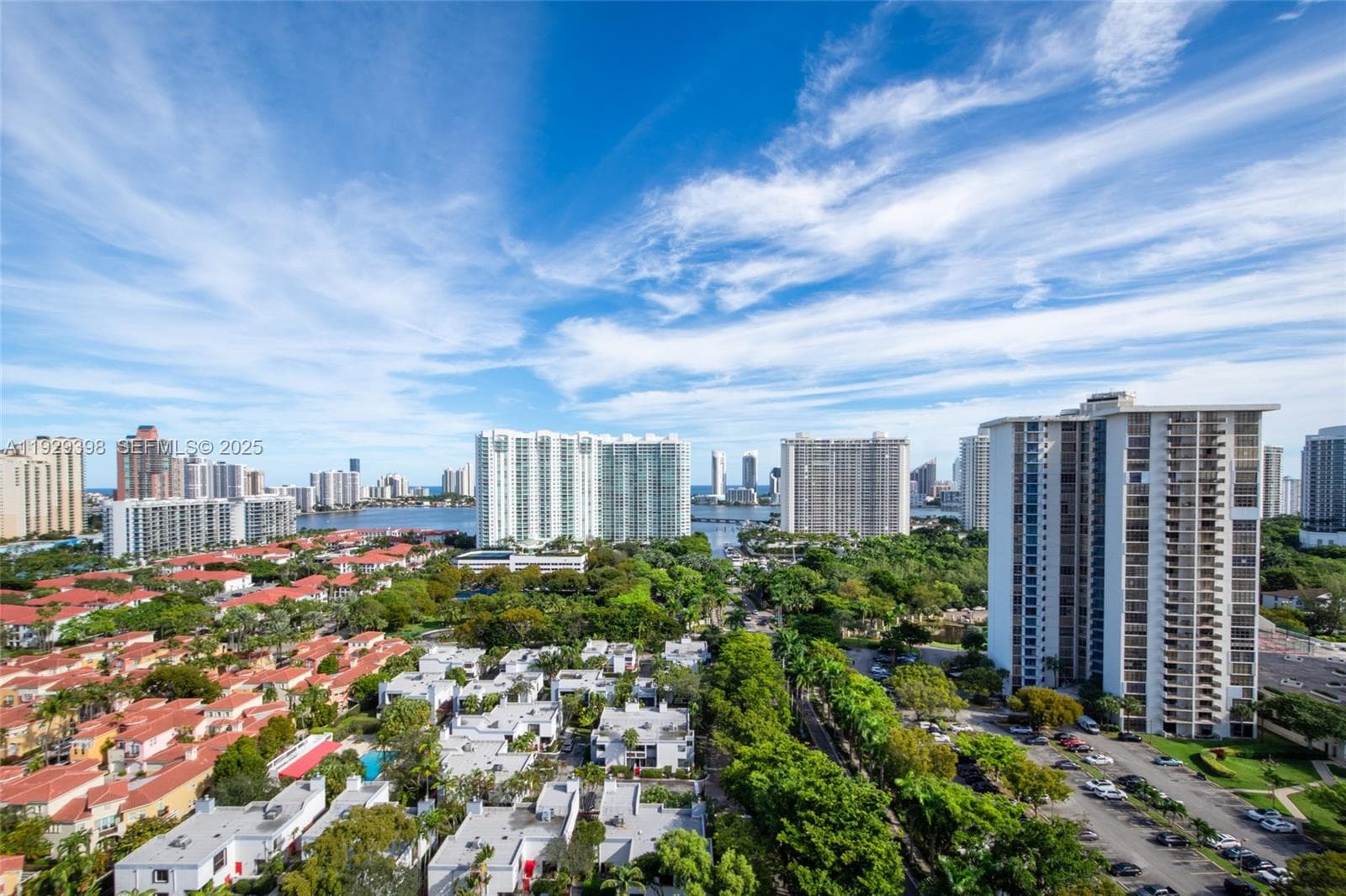 2851 NE 183rd St # 2211 E, Aventura, FL 33160 photo 3