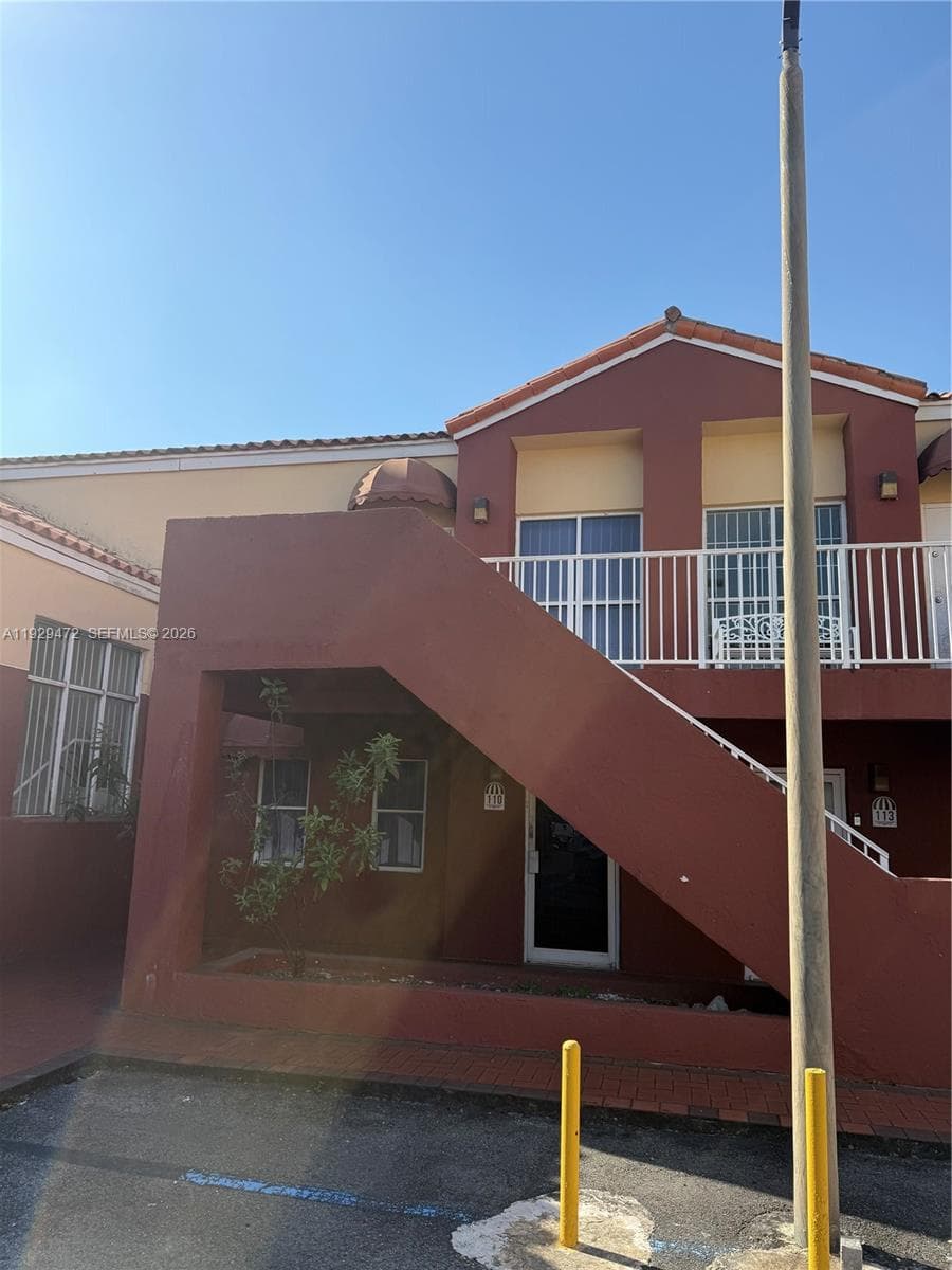 7400 NW 7th St # Unit 2, Miami, FL 33126 photo 3