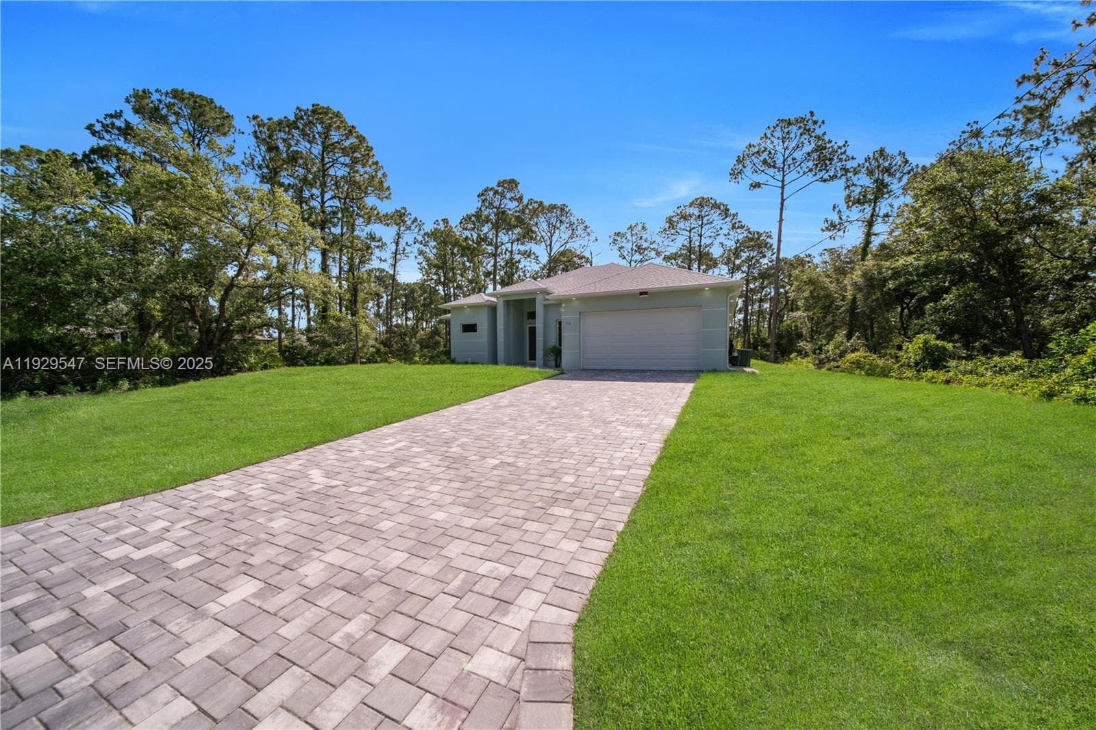 1912 Roosevelt, Lehigh Acres, FL 33972 photo 4