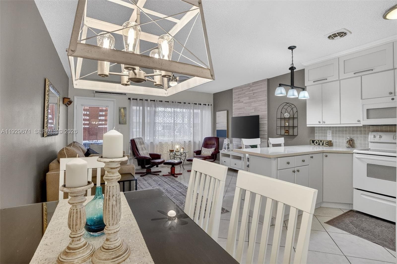 800 SW 10th Ter # 4T, Hallandale Beach, FL 33009 photo 3