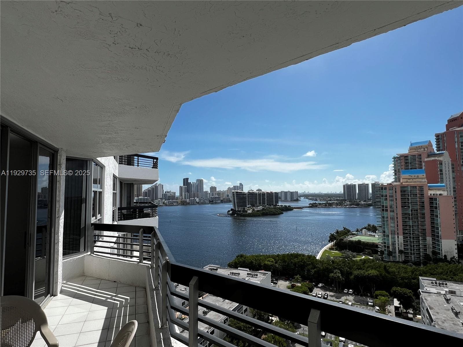 3400 NE 192nd St # 2102, Aventura, FL 33180 photo 2