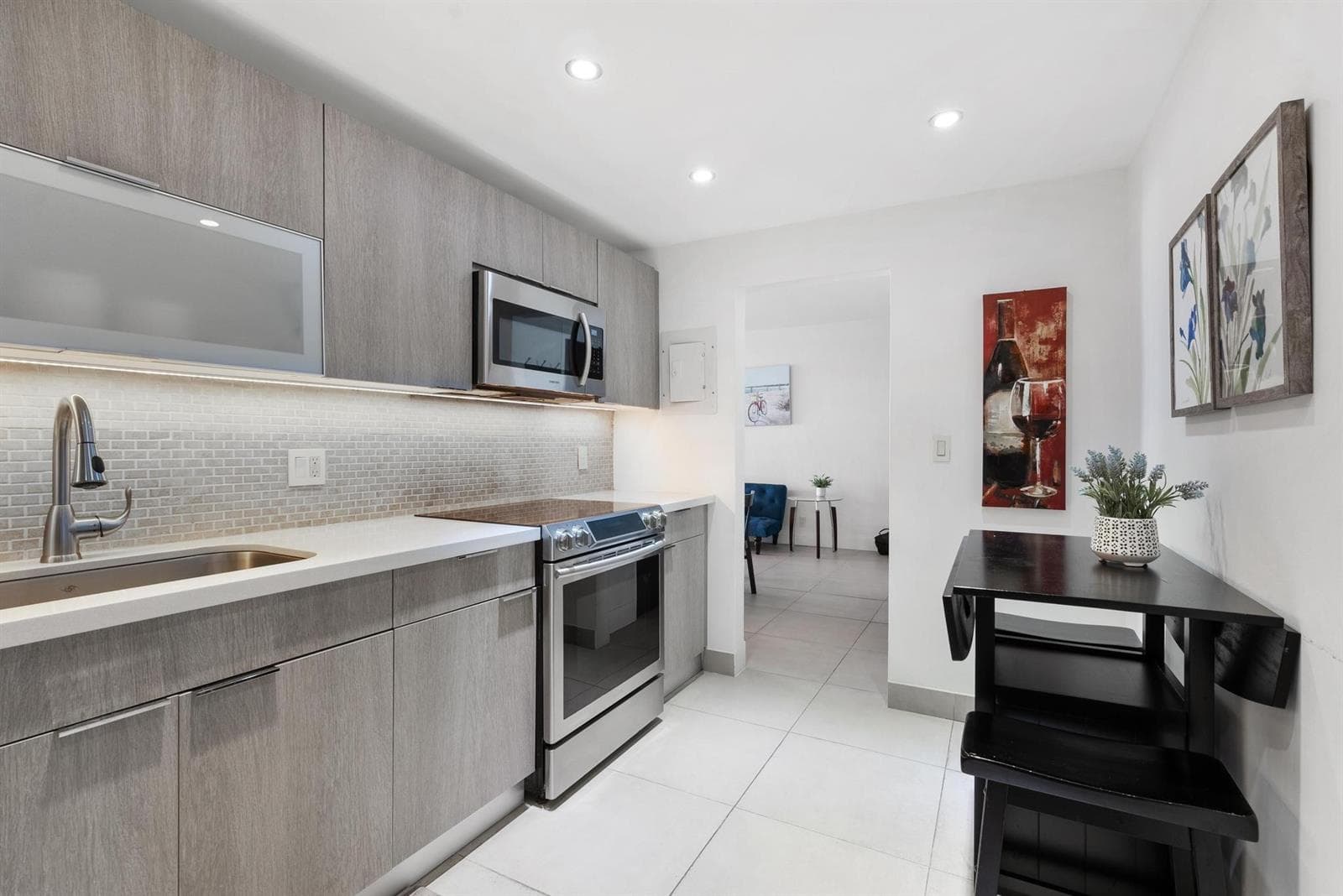 4001 S Ocean Drive # 8E, Hollywood, FL 33019 photo 4