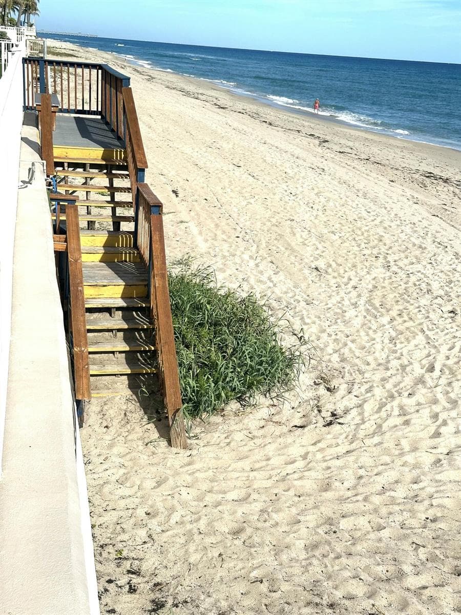 3540 S Ocean Boulevard # 409, South Palm Beach, FL 33480 photo 2
