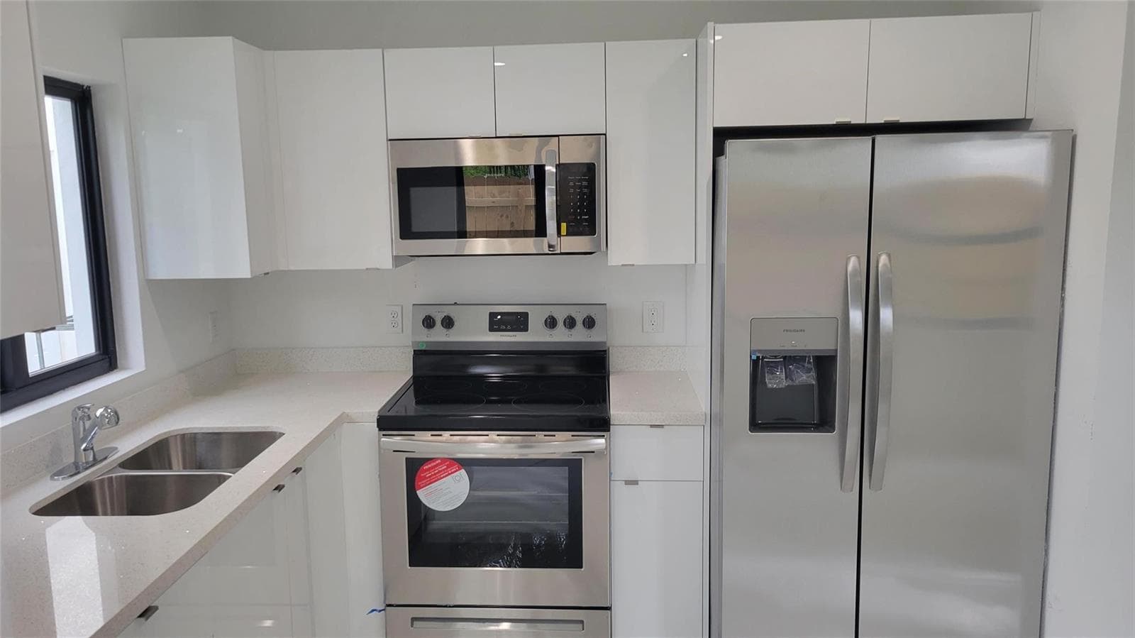 1836 NW 70th Street, Miami, FL 33147 photo 4