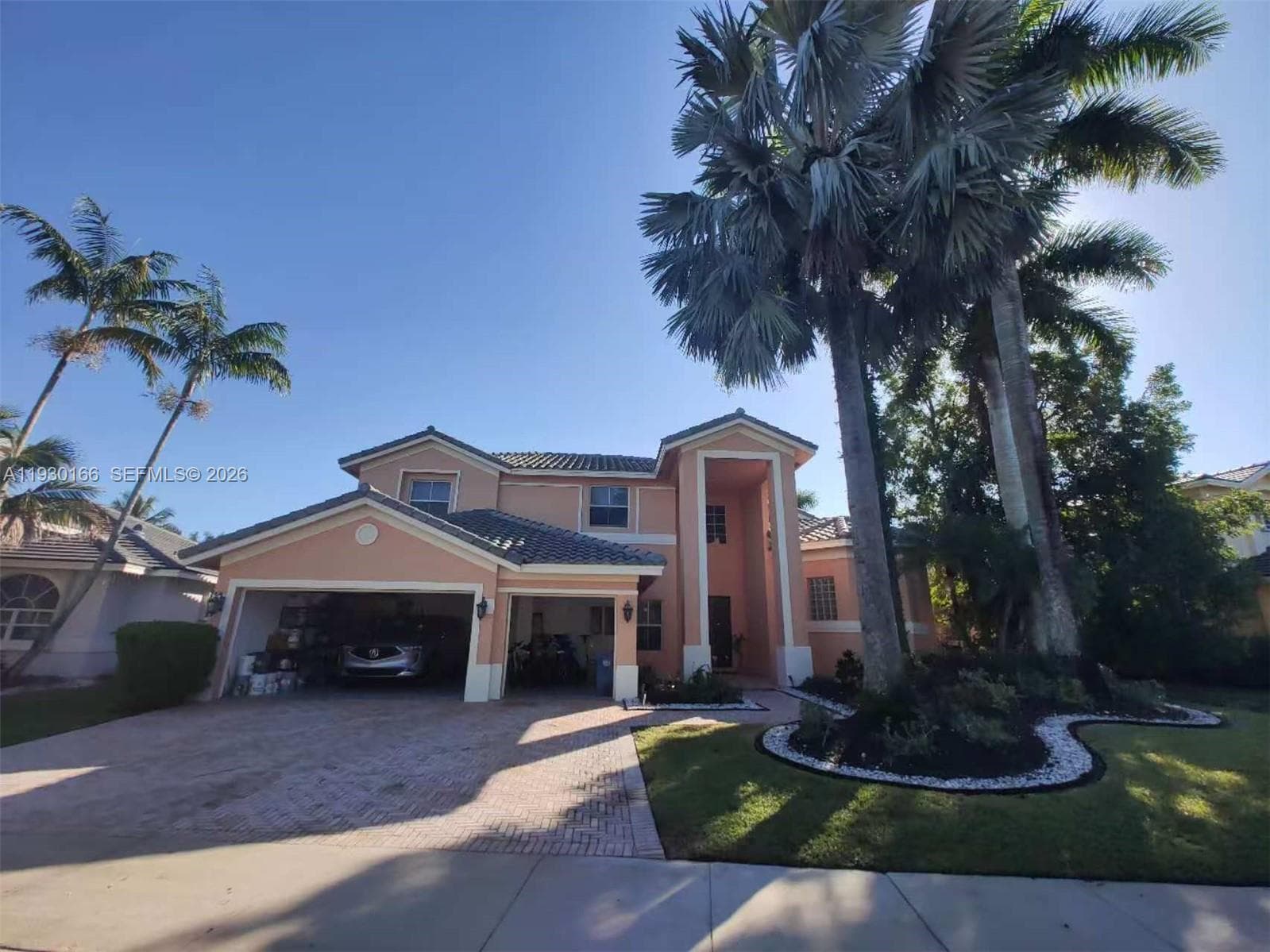 1035 Waterside Cir, Weston, FL 33327 photo 2