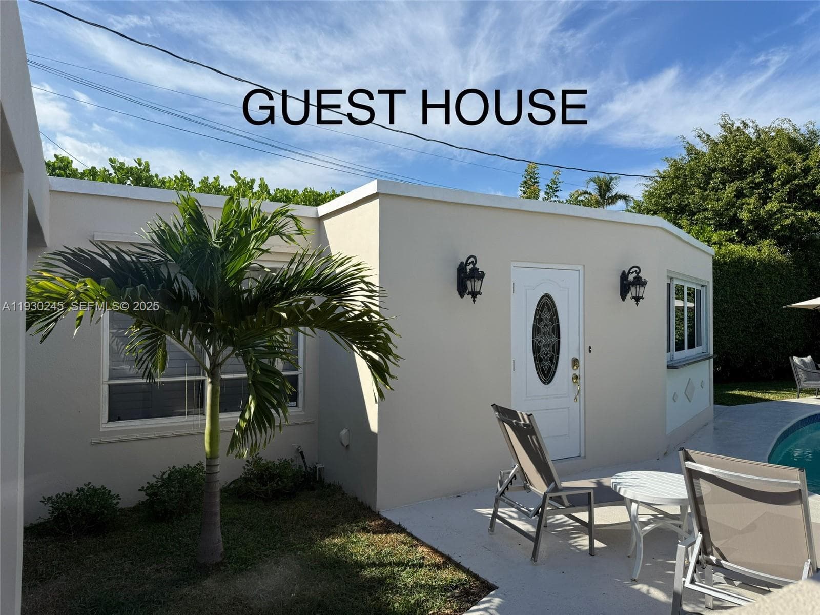 2607 Holy Cross Ln, Lake Worth, FL 33460 photo 3