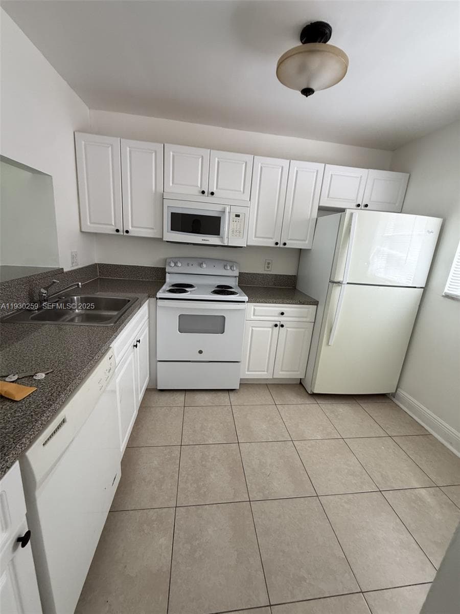 19729 SW 114th Ave # 251, Miami, FL 33157