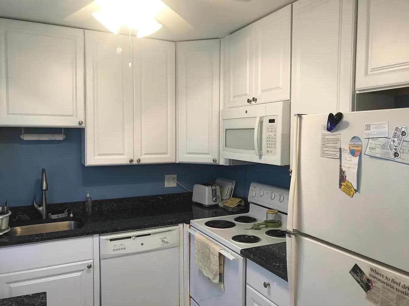 596 Saxony M, Delray Beach, FL 33446 photo 3