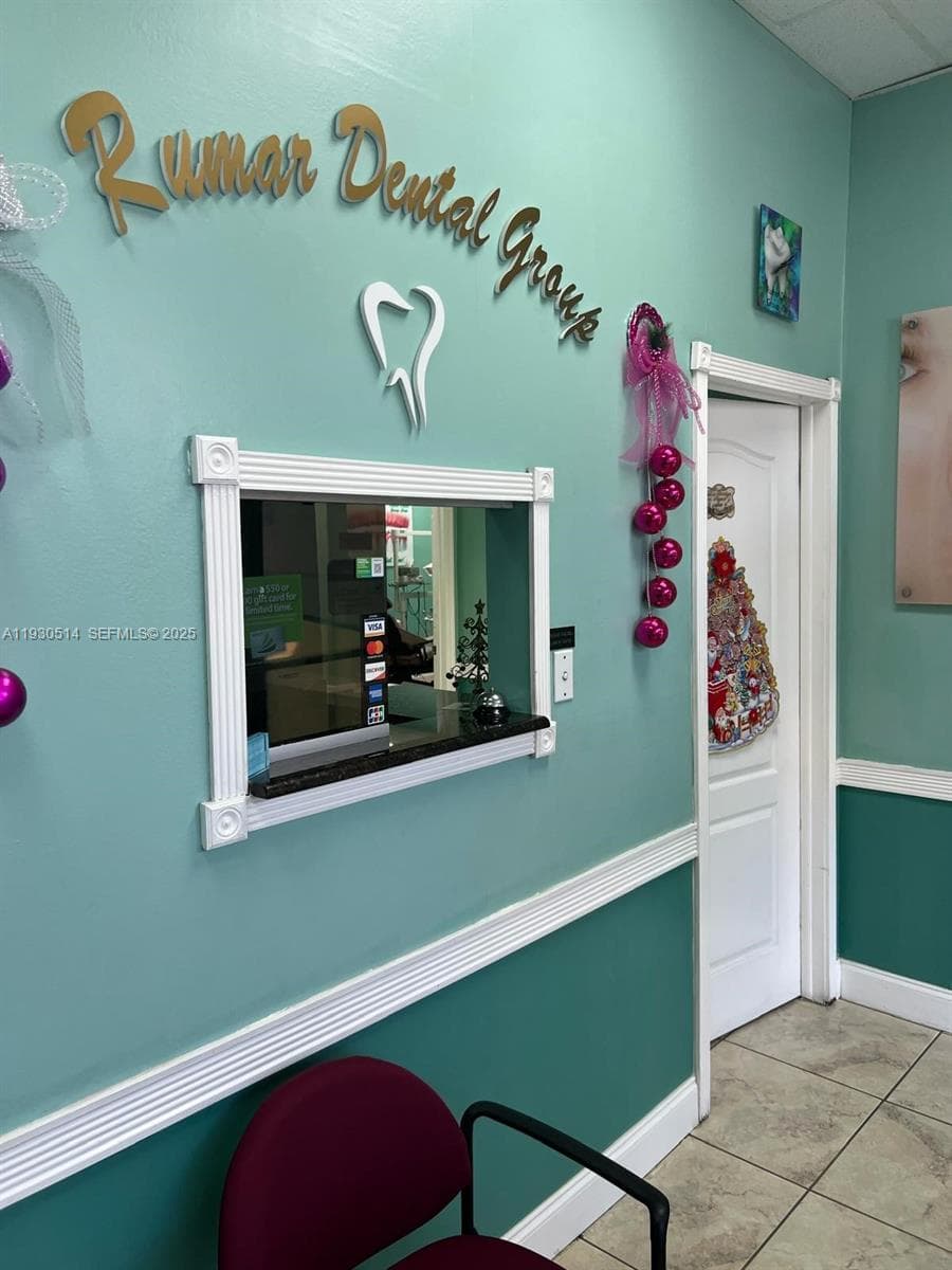 4750 NW 7 ST, Miami, FL 33126 photo 4