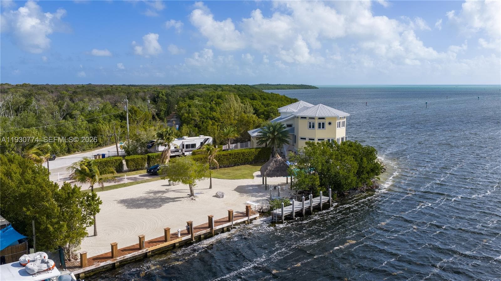 57 Garden Cove Dr, Key Largo, FL 33037 photo 3