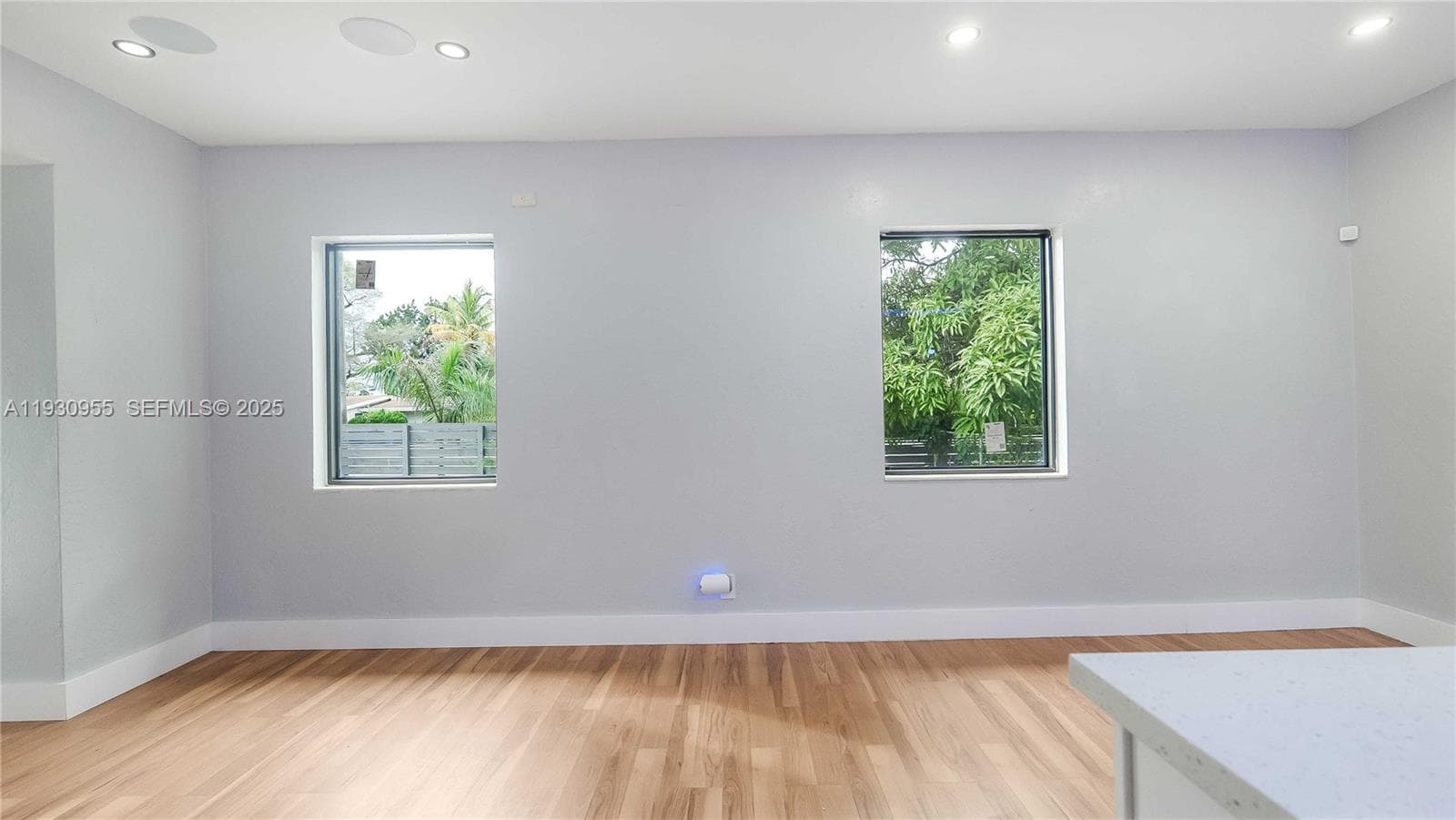817 NW 17th St, Fort Lauderdale, FL 33311 photo 4