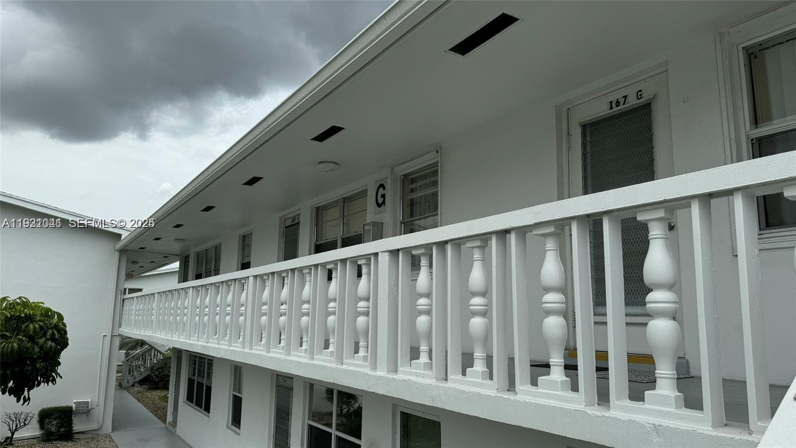 163 Coventry G # 163, West Palm Beach, FL 33417 photo 2