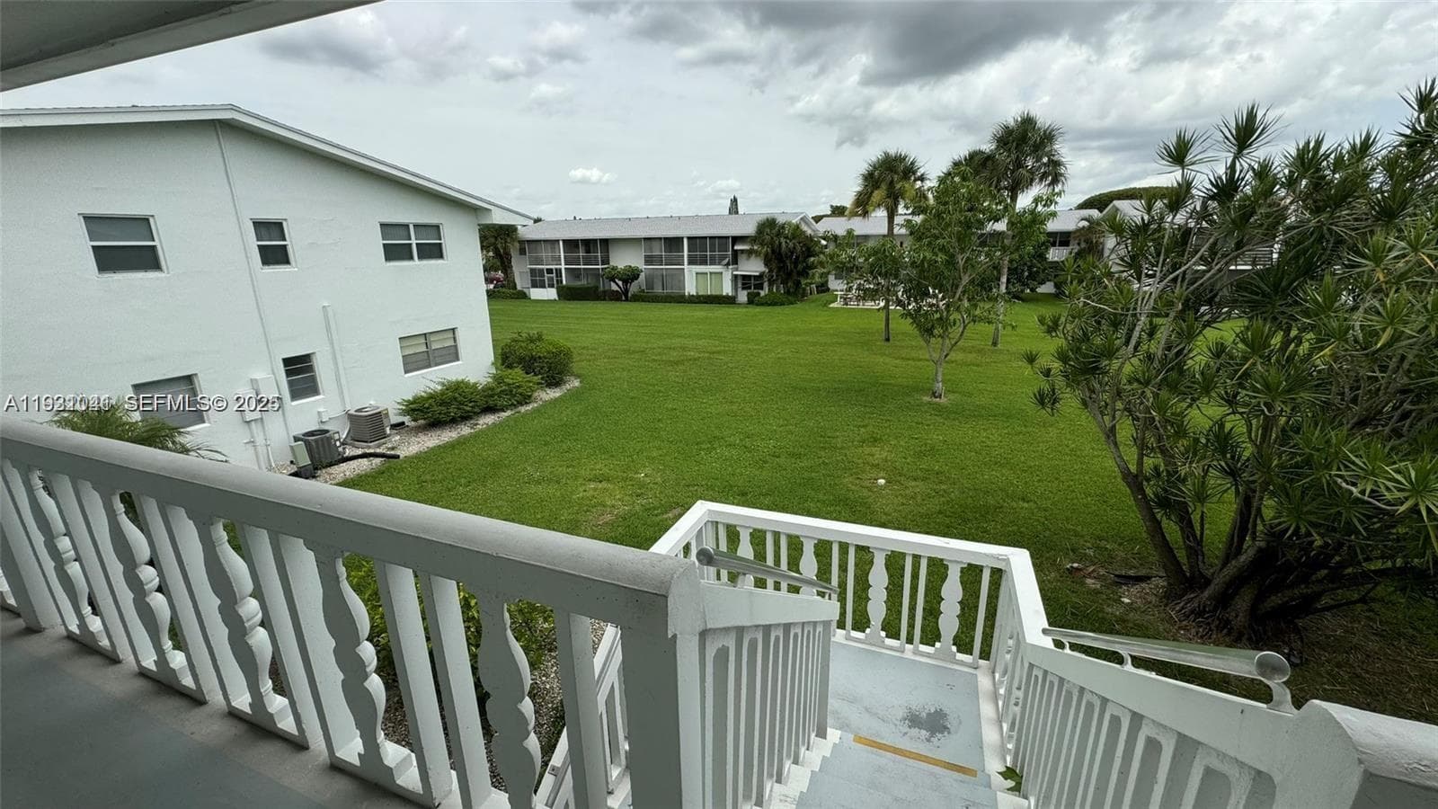 163 Coventry G # 163, West Palm Beach, FL 33417 photo 3