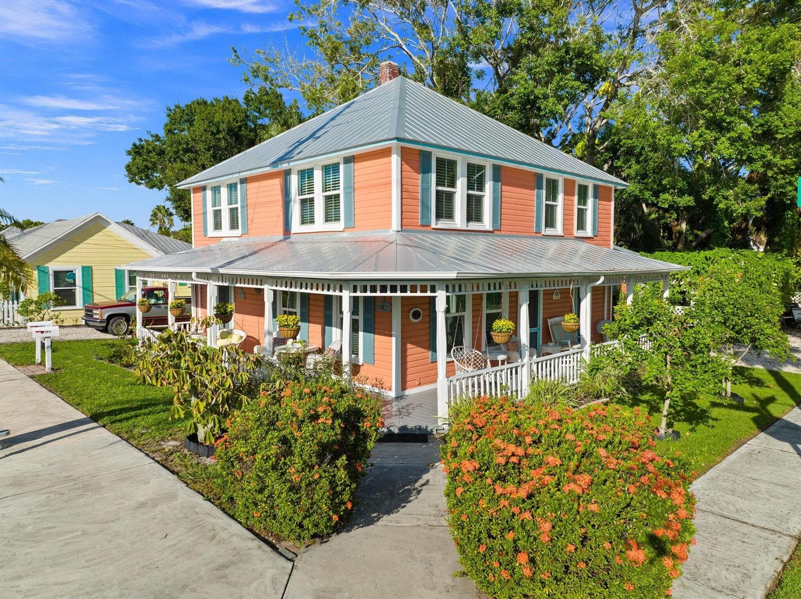 518 N 2nd Street, Fort Pierce, FL 34950 photo 2