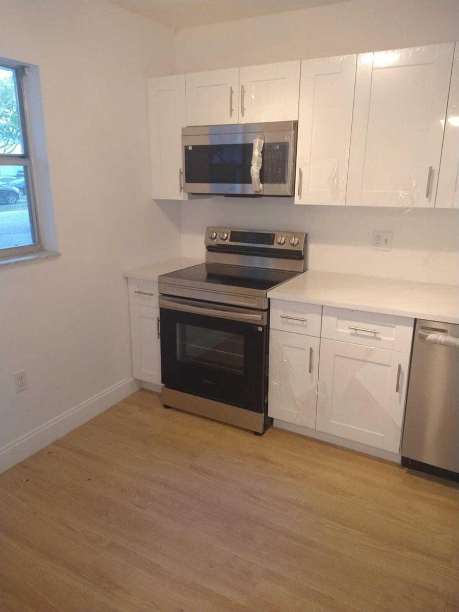 8321 Sands Point Boulevard # D109, Tamarac, FL 33321 photo 3