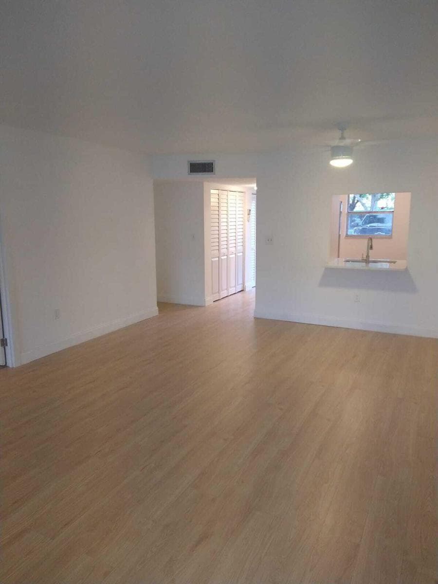 8321 Sands Point Boulevard # D109, Tamarac, FL 33321 photo 5