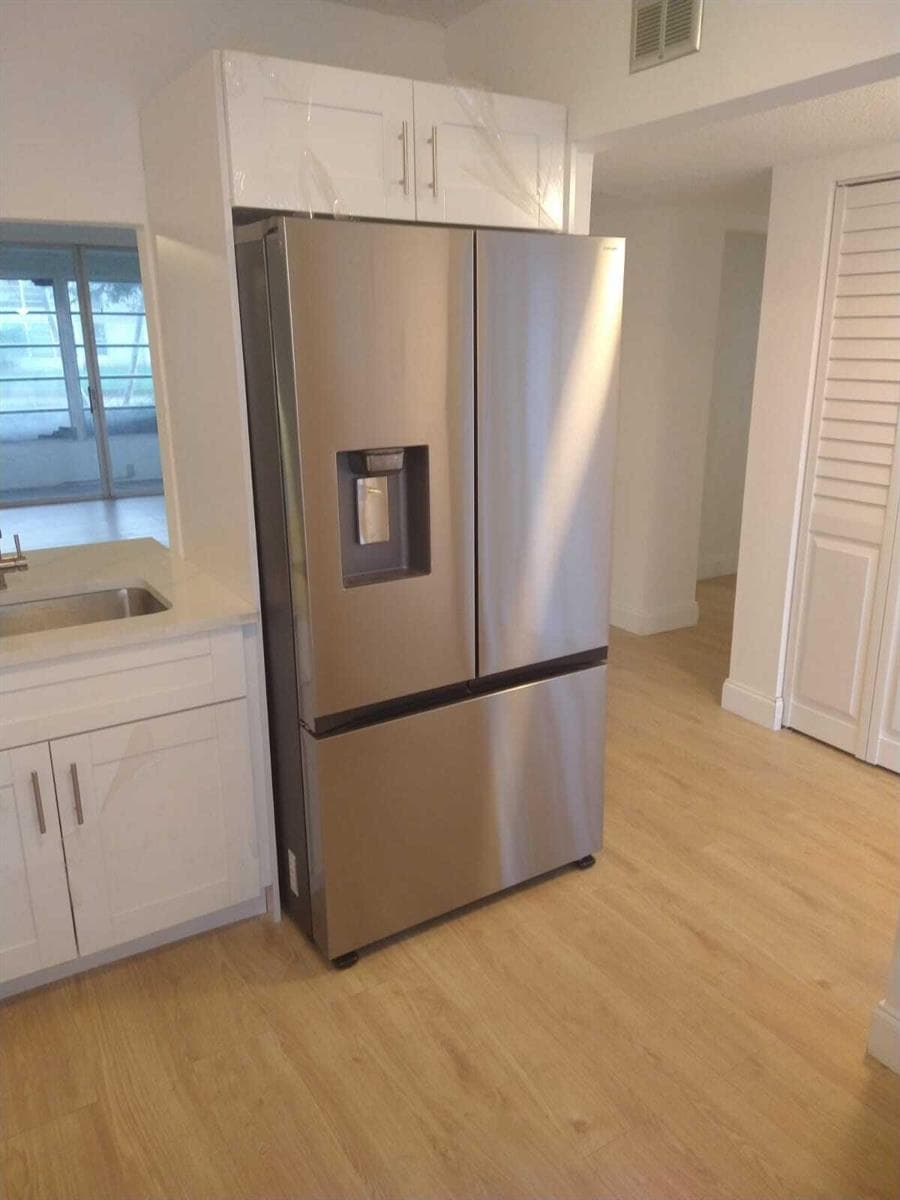 8321 Sands Point Boulevard # D109, Tamarac, FL 33321 photo 4