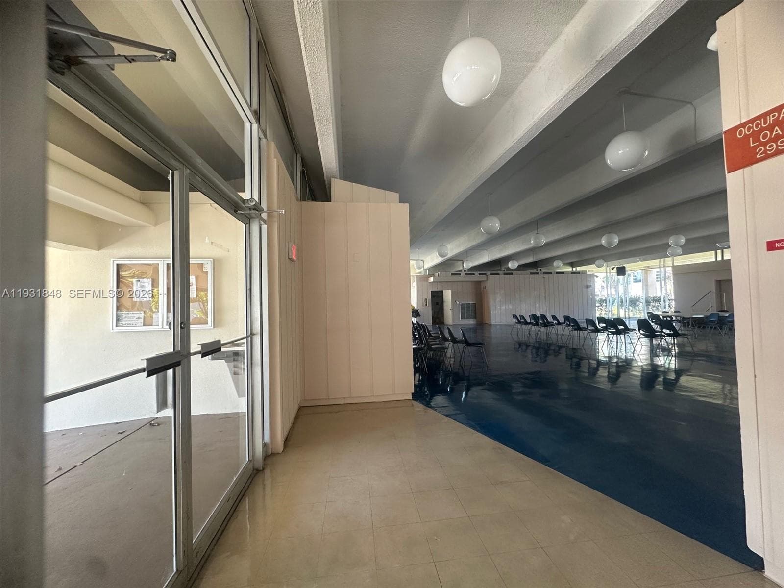 1530 NE 191st St # 205, Miami, FL 33179 photo 4