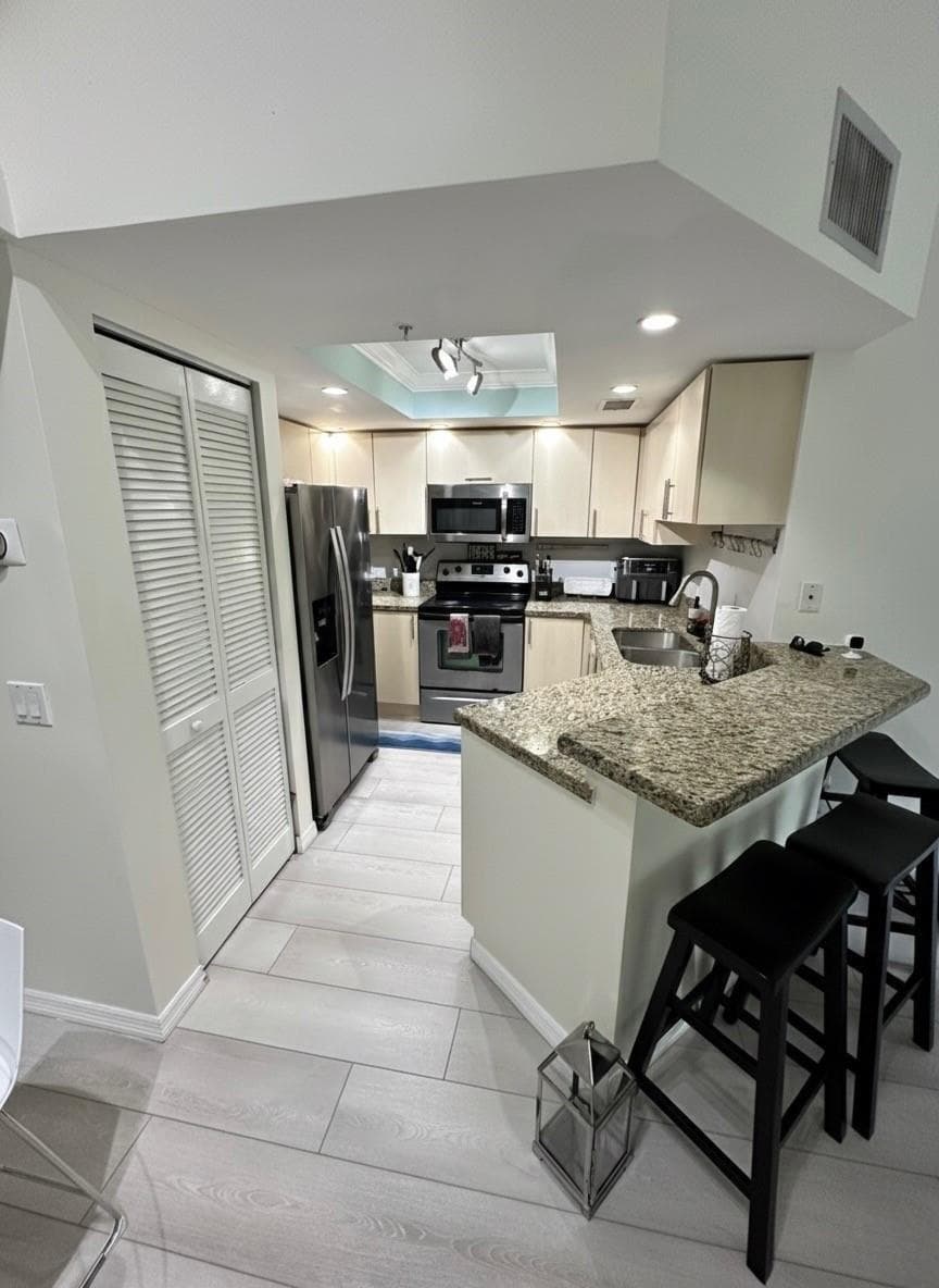 2131 SE 10th Avenue # 1120, Fort Lauderdale, FL 33316 photo 5
