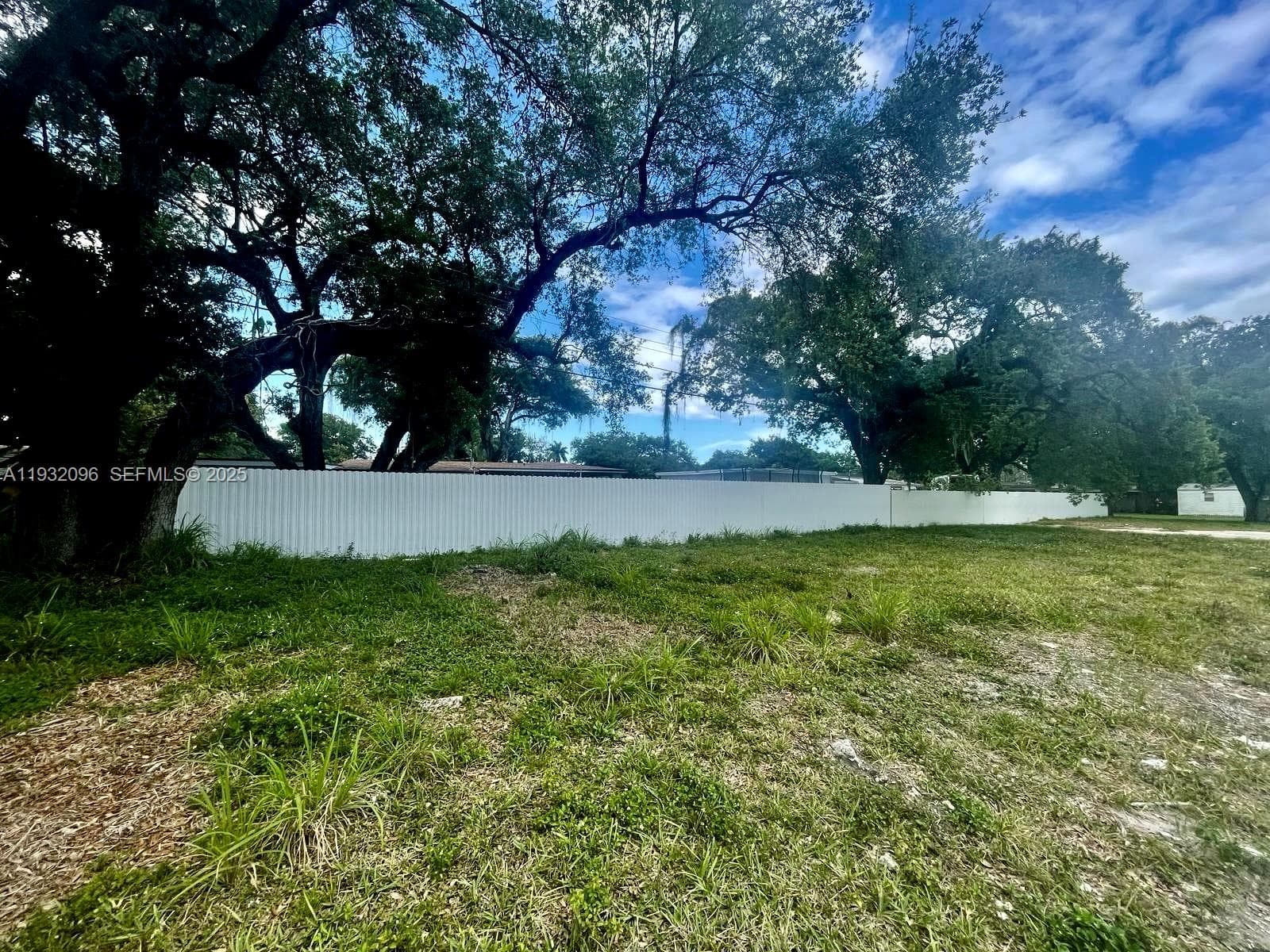 2451 NW 167th St, Miami Gardens, FL 33056 photo 2