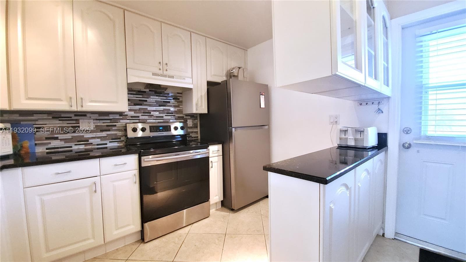 470 Paradise Isle Blvd # 309, Hallandale Beach, FL 33009 photo 2