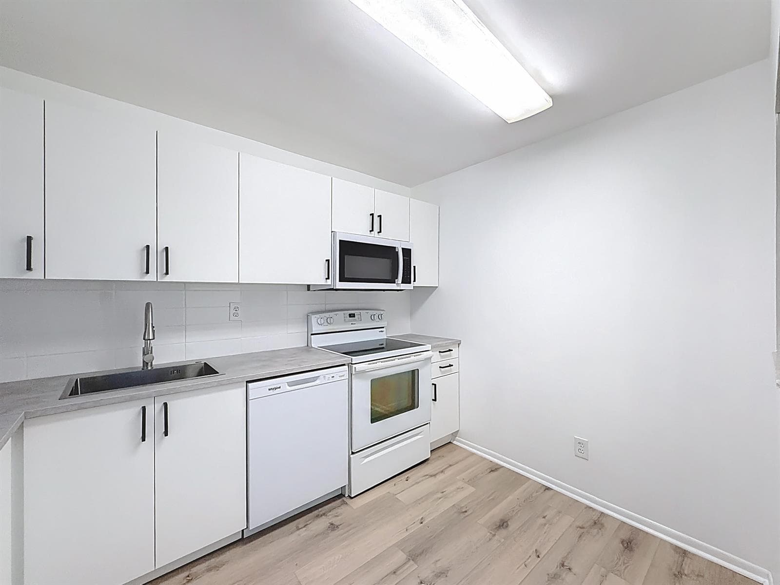 961 NW 45th Street # 3, Deerfield Beach, FL 33064 photo 4
