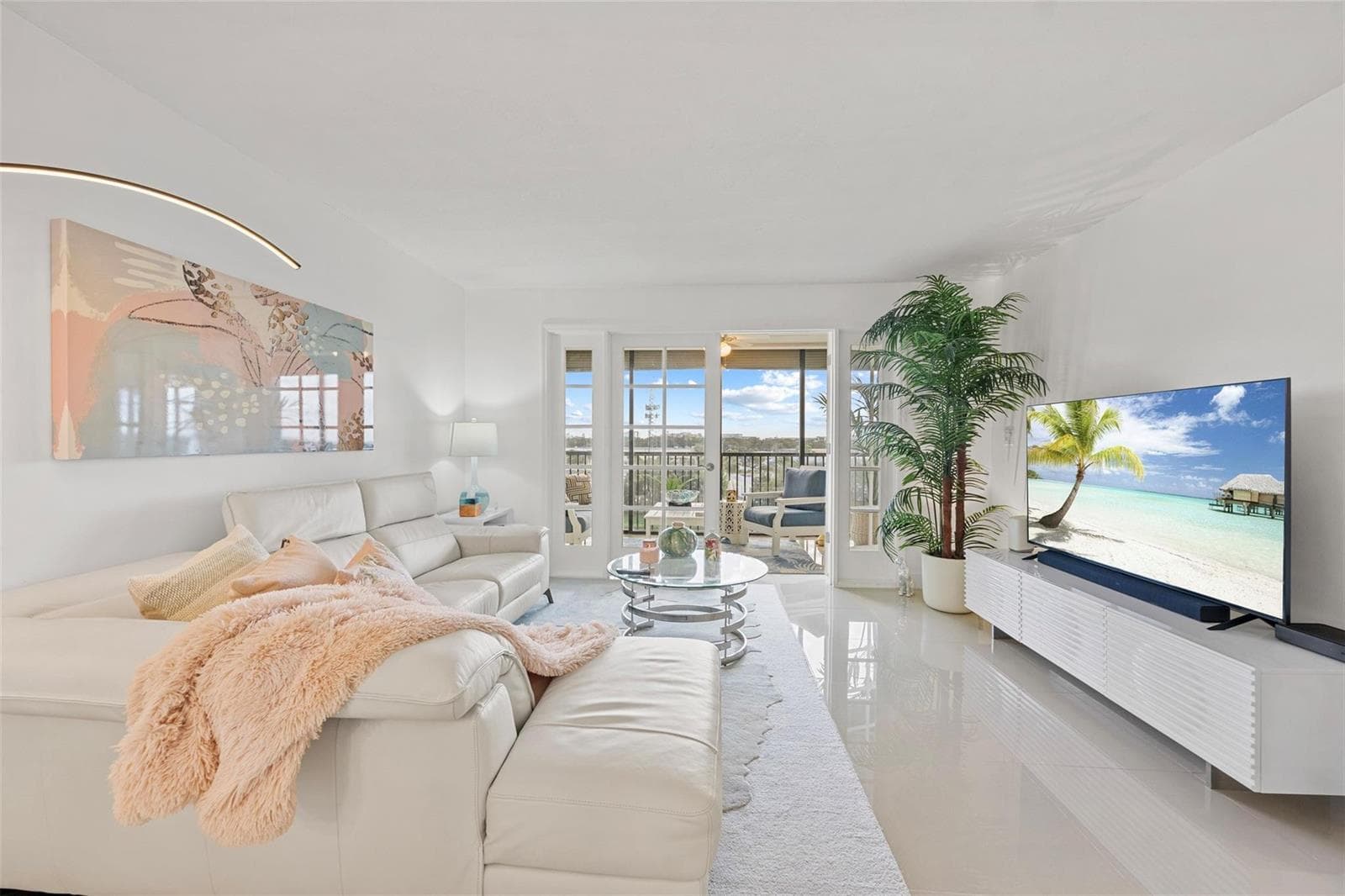 2202 S Cypress Bend Drive # 606, Pompano Beach, FL 33069 photo 4