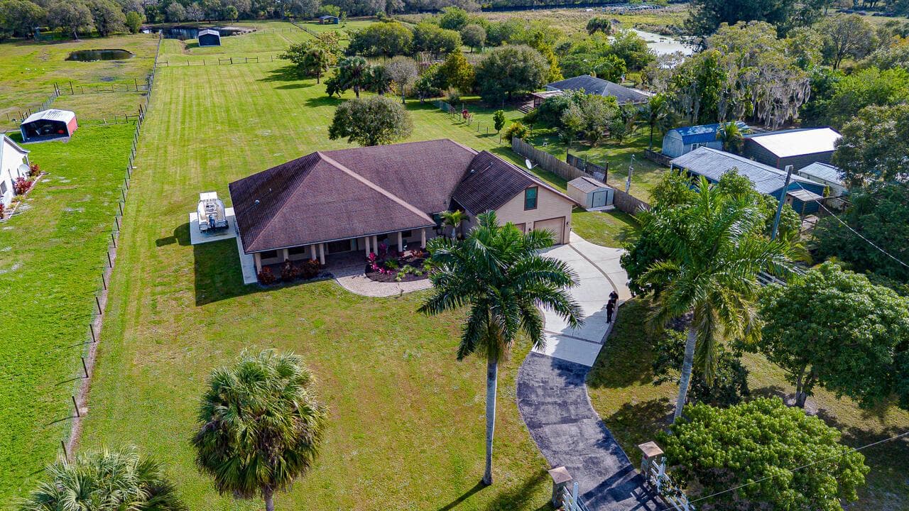 2774 Gentile Road, Fort Pierce, FL 34945 photo 3