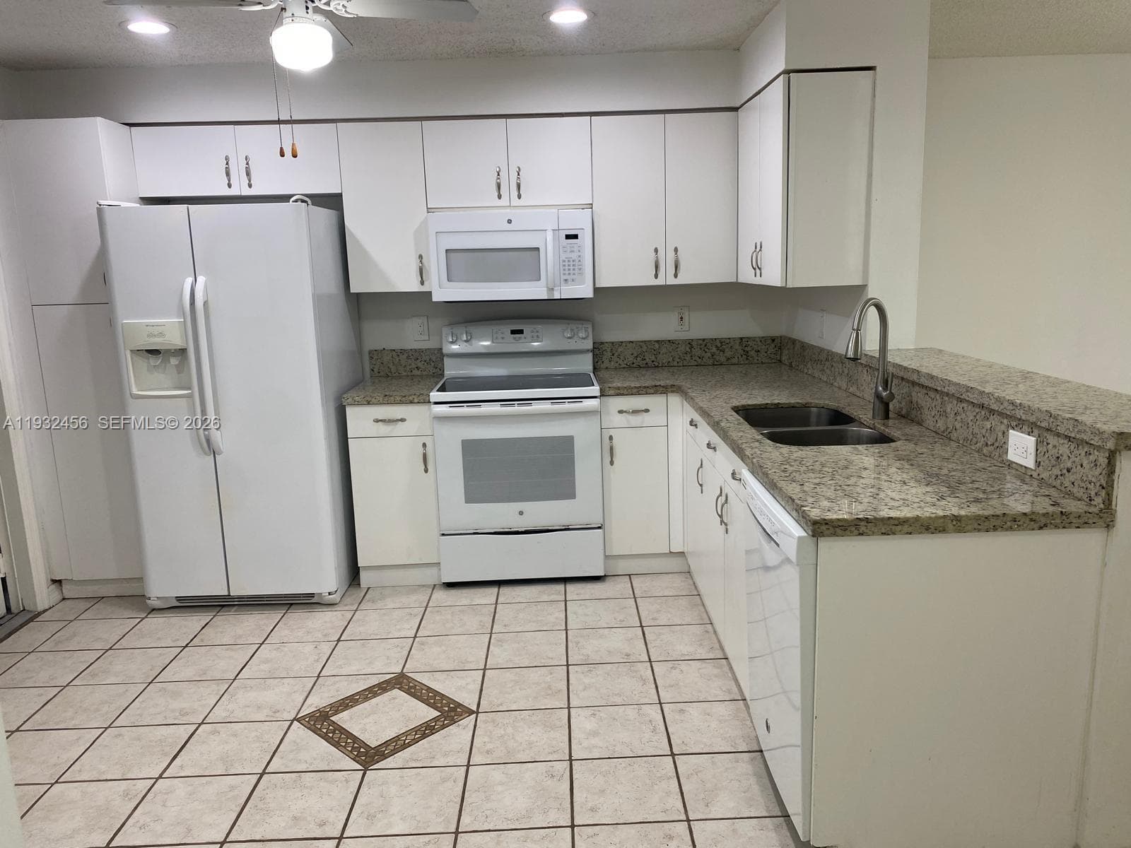 1384 Veracruz Ln # 4-7, Weston, FL 33327 photo 3