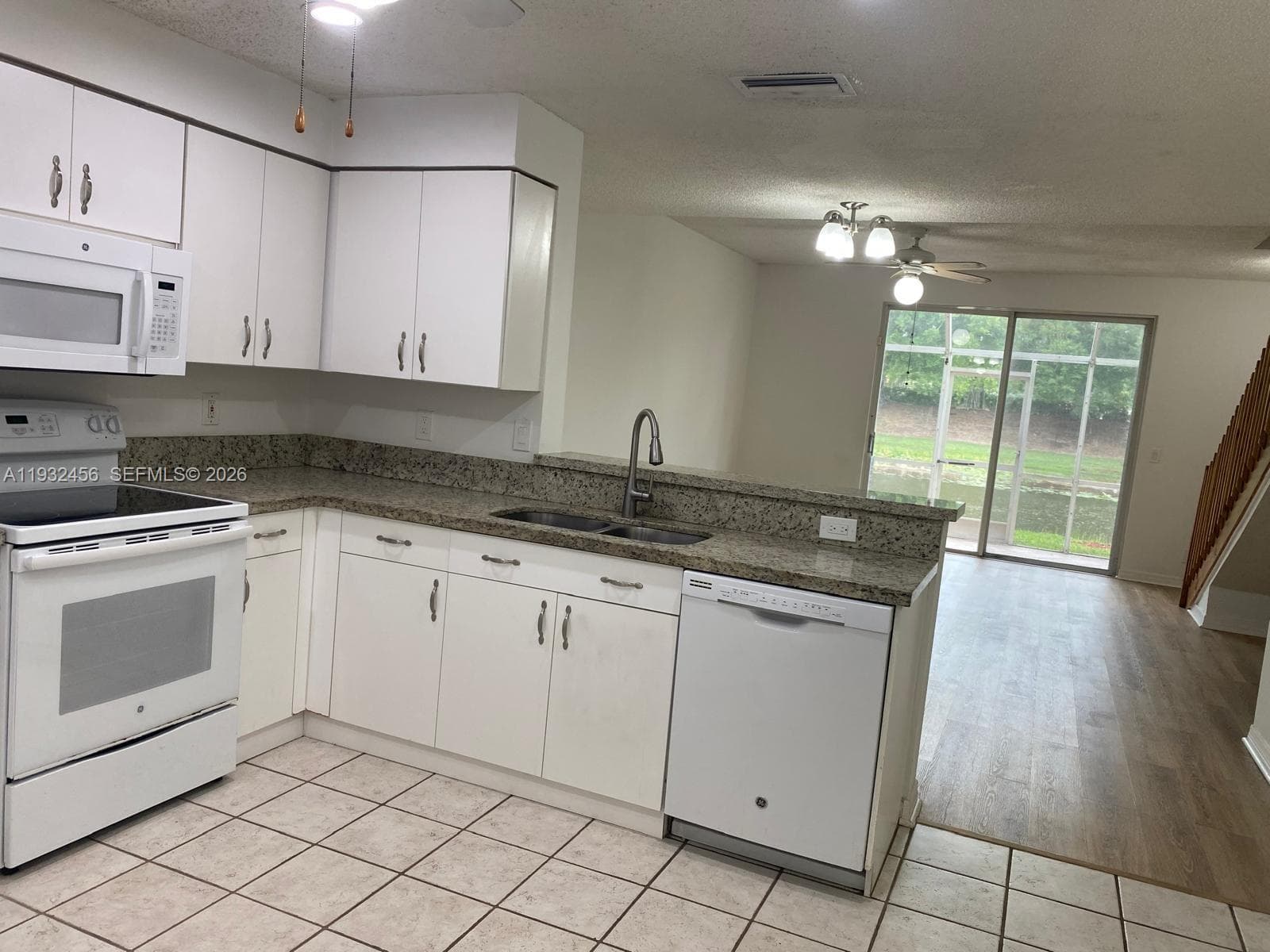 1384 Veracruz Ln # 4-7, Weston, FL 33327 photo 4