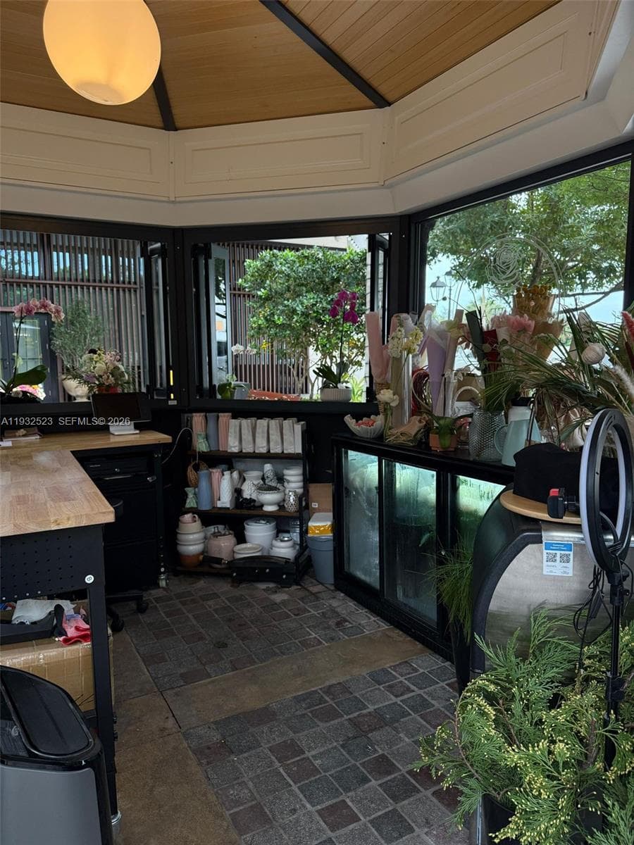 3011 Ponce de Leon Blvd, Coral Gables, FL 33134 photo 4