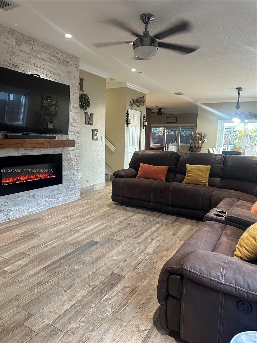 3134 NE 3rd Dr, Homestead, FL 33033 photo 5