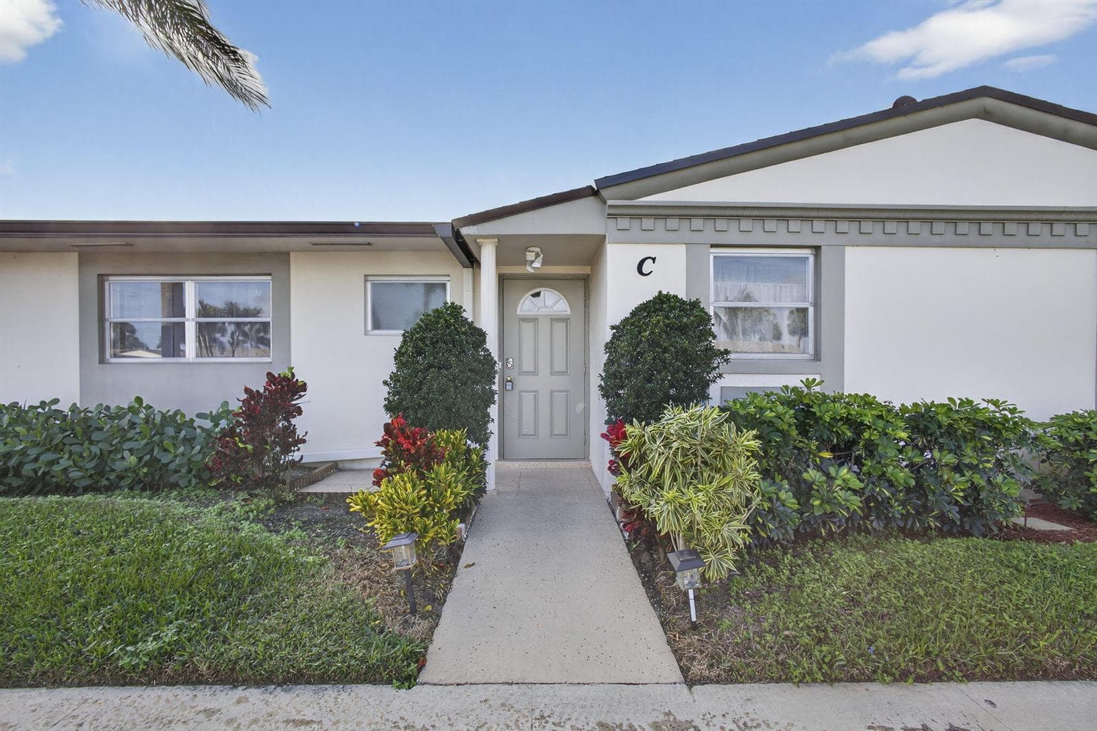 2833 Crosley Drive W # C, West Palm Beach, FL 33415 photo 2