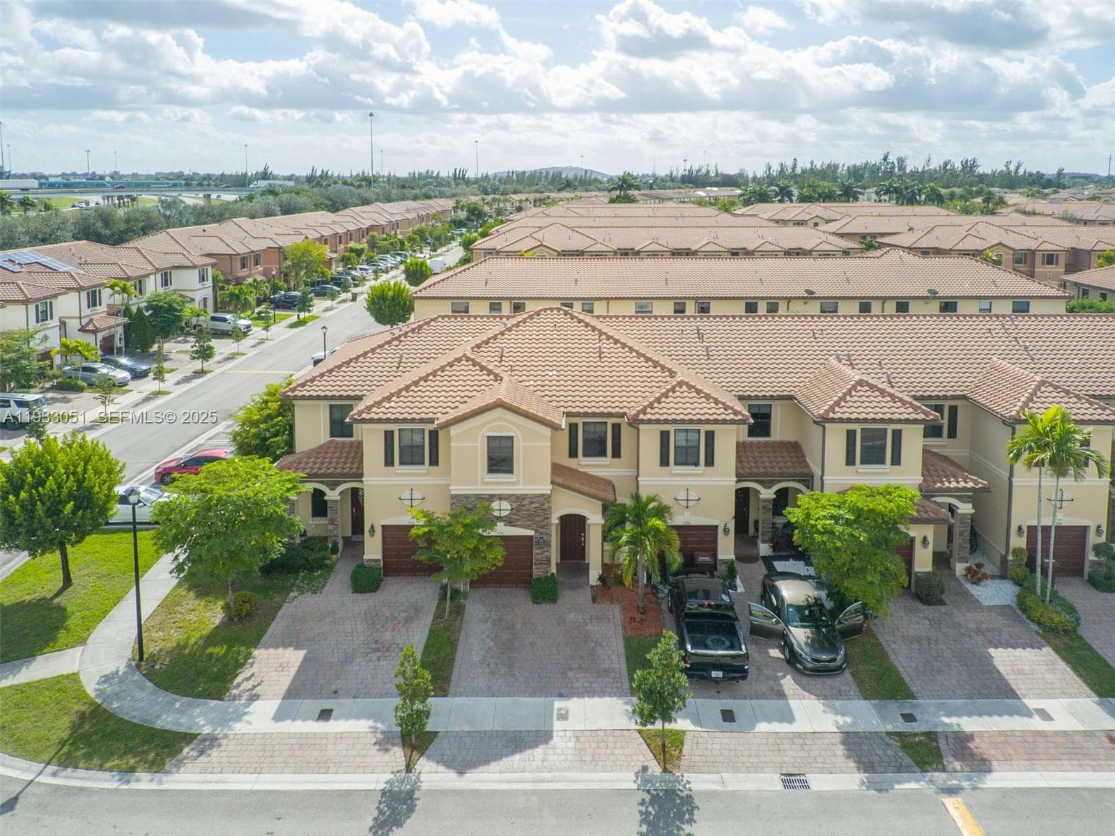 3316 W 91st Ter, Hialeah, FL 33018 photo 4