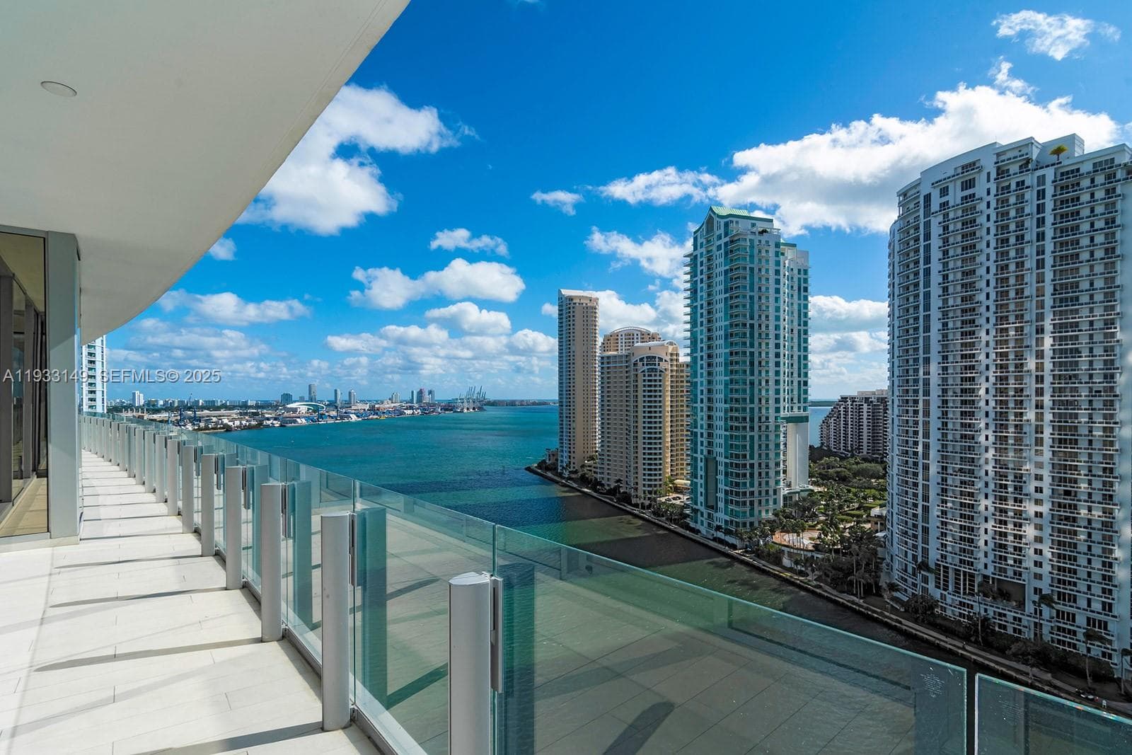 300 Biscayne Blvd Way # 1901, Miami, FL 33131 photo 4