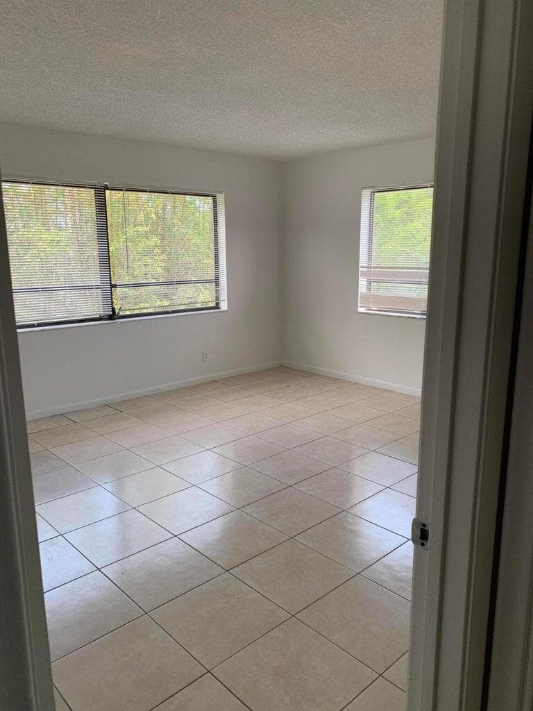 2050 N Congress Avenue # 301, West Palm Beach, FL 33401 photo 4