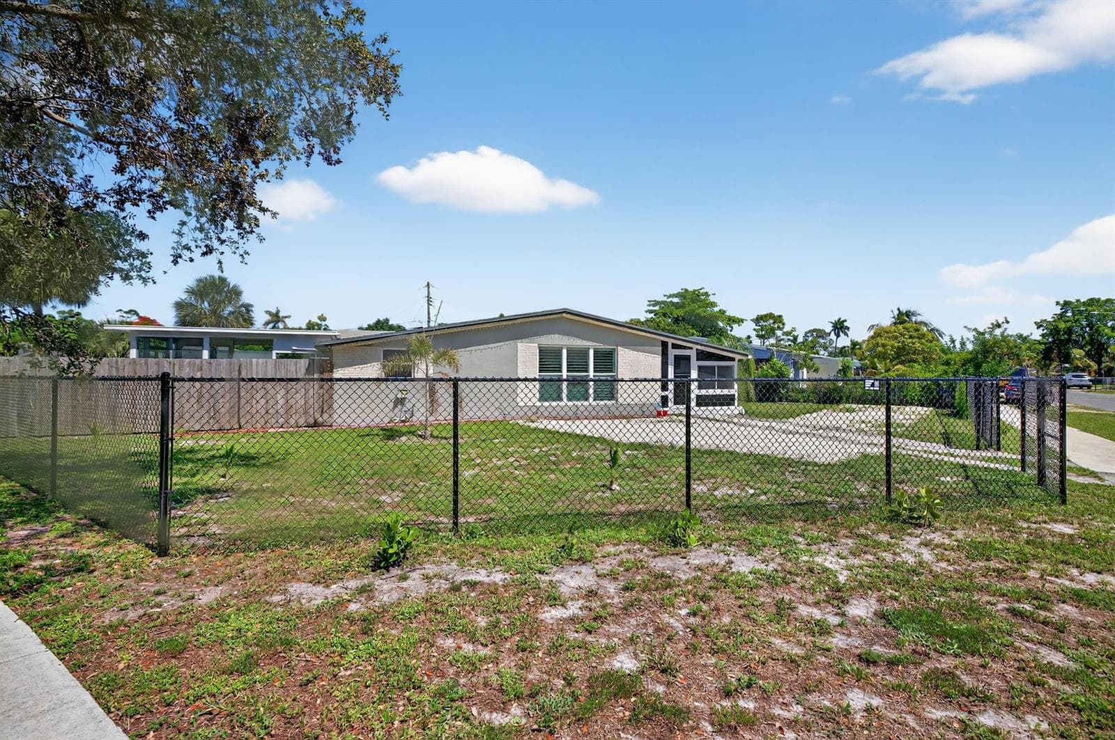 300 SW 25th Avenue, Fort Lauderdale, FL 33312 photo 3
