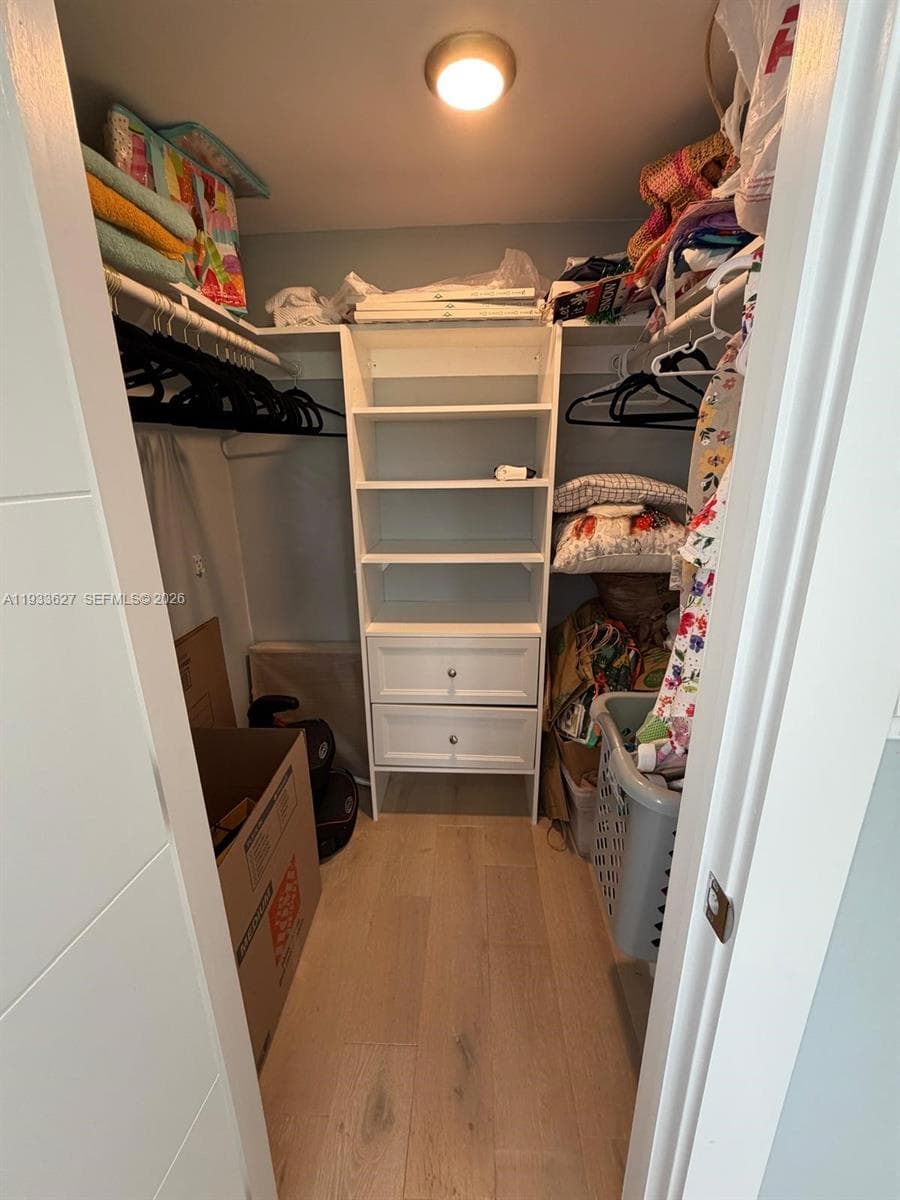 1235 Pennsylvania Ave # 4E, Miami Beach, FL 33139 photo 4