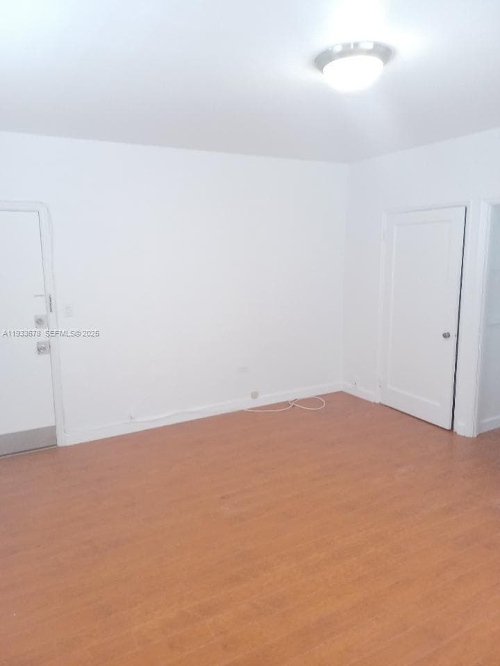 6950 Byron Ave # 7, Miami Beach, FL 33141 photo 4