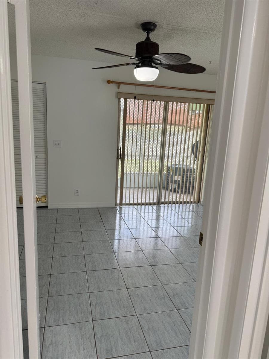 555 Purdy Lane # A122, Palm Springs, FL 33461 photo 4