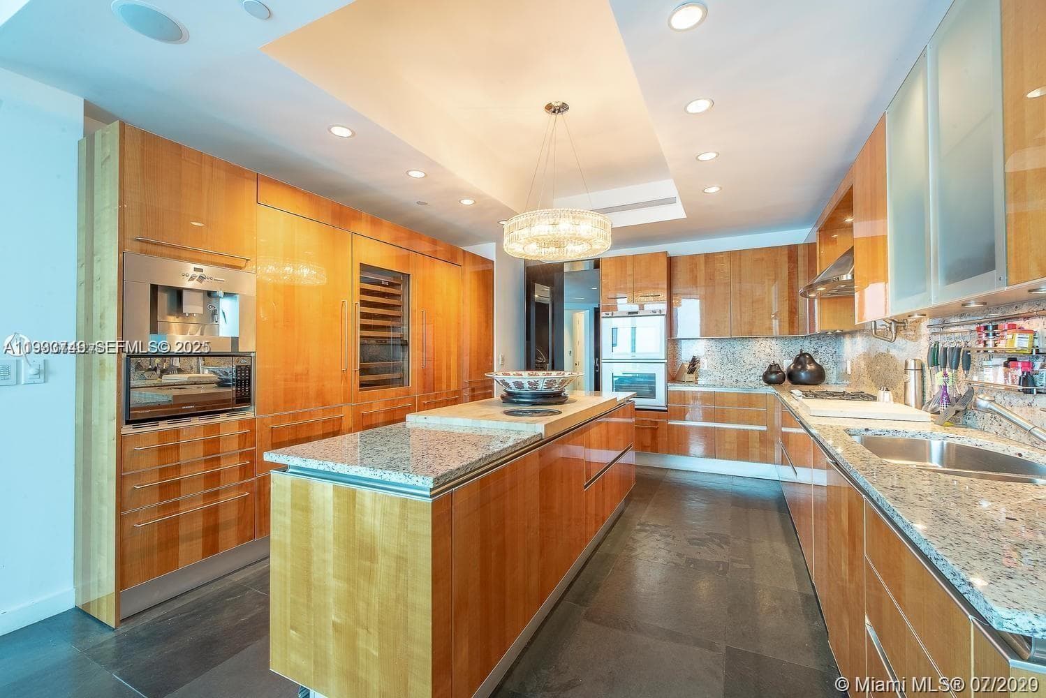 16051 Collins Ave # 1503, Sunny Isles Beach, FL 33160 photo 4
