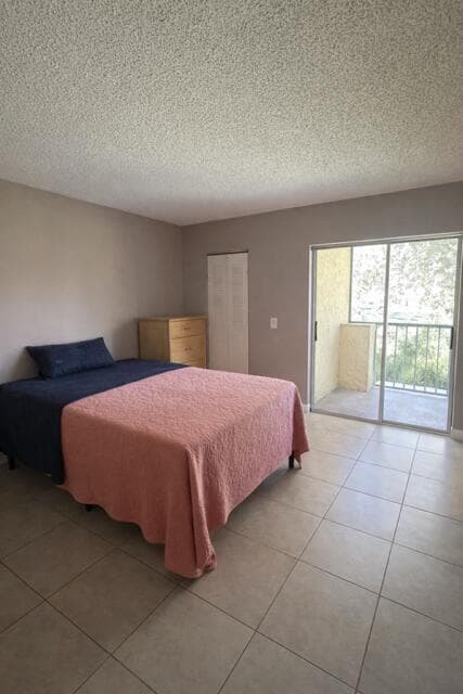 416 Meadows Circle, Boynton Beach, FL 33436 photo 5