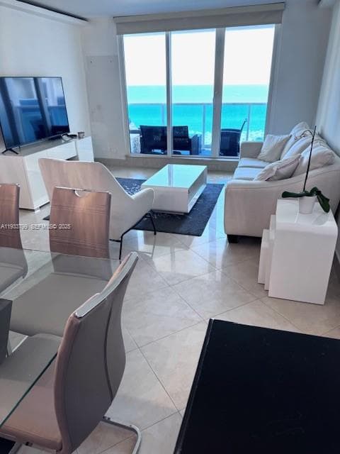 2301 Collins Ave # 1025, Miami Beach, FL 33139